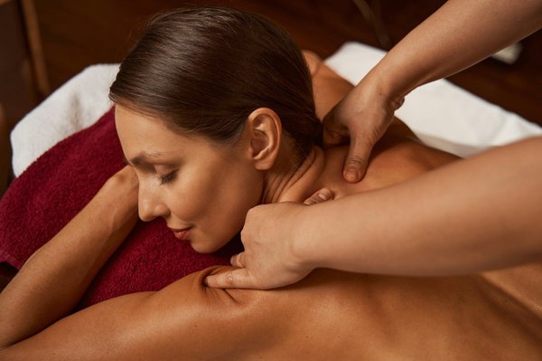 Éveillez vos sens au Temple de Tissia : massages érotiques à Paris